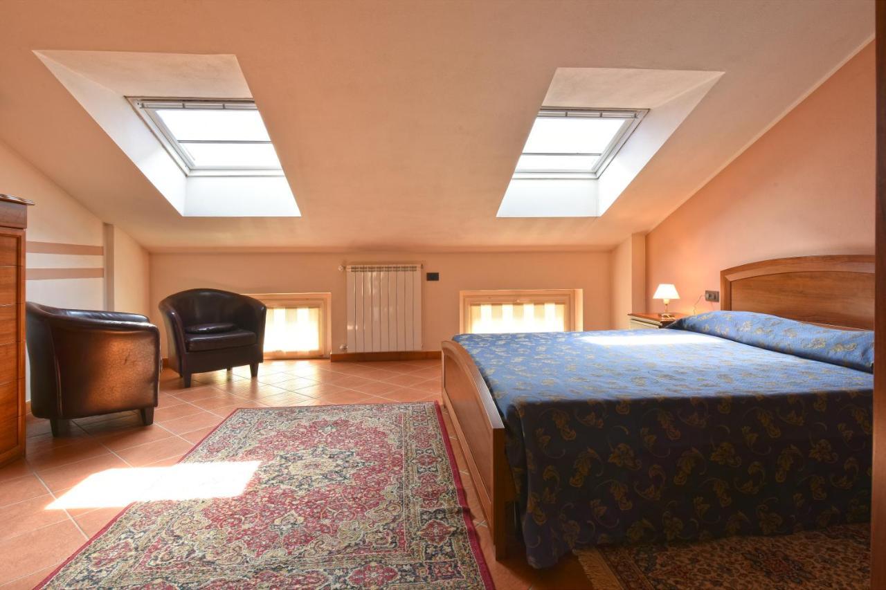Hotel Ristorante Borgovecchio Montegrosso d'Asti Экстерьер фото
